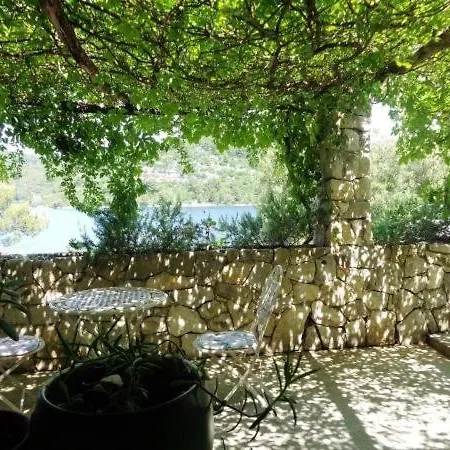 Busurelo Πανσιόν