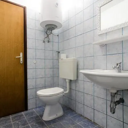 Konukevi Busurelo 3*