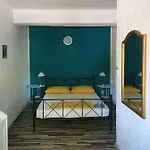 Pensión Busurelo Polače