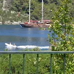 Busurelo 3* Polače