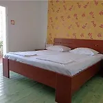 招待所 Busurelo Polače