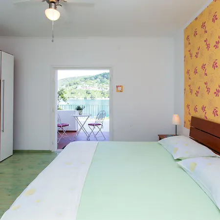 Busurelo Vendégház Polače