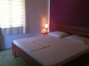 Busurelo 3* Polače